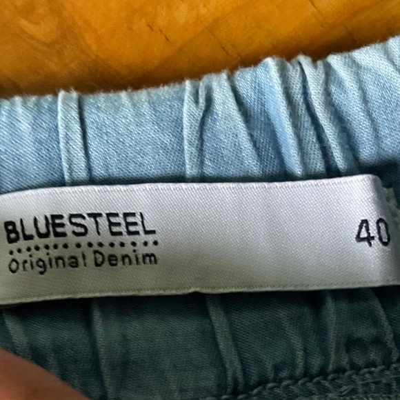 NWOT BLUE STEEL chambray ruffle pull on shorts size small - Picture 4 of 6